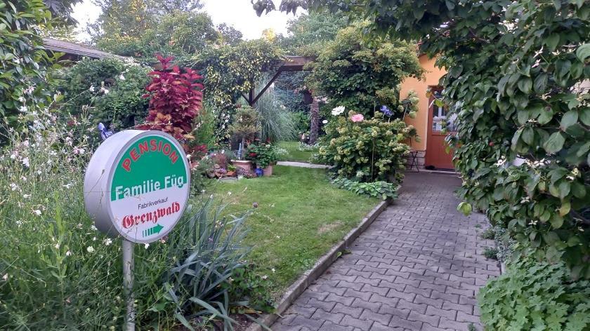 Pension Fueg Dresden Exteriör bild